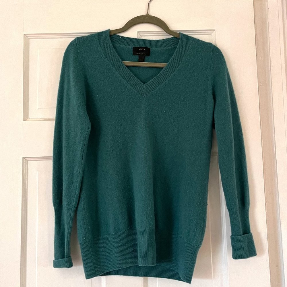 J Crew Italian Cashmere V Neck Sweater